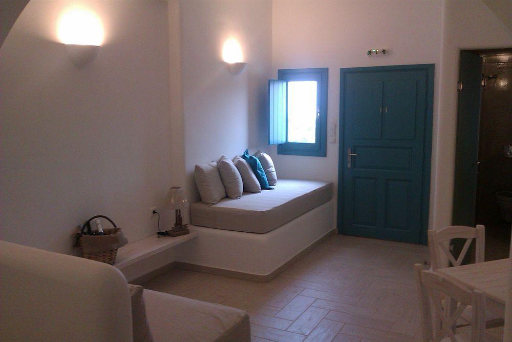 Alizea Villas & Suites Тира Экстерьер фото