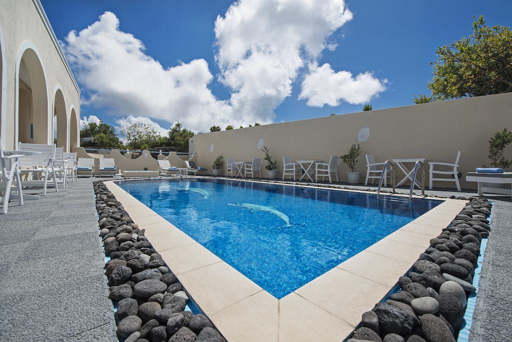 Alizea Villas & Suites Тира Экстерьер фото